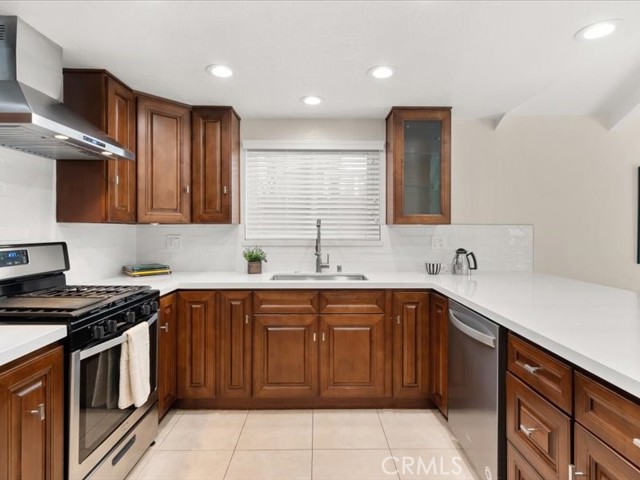 MLS #SB25244484 image #3