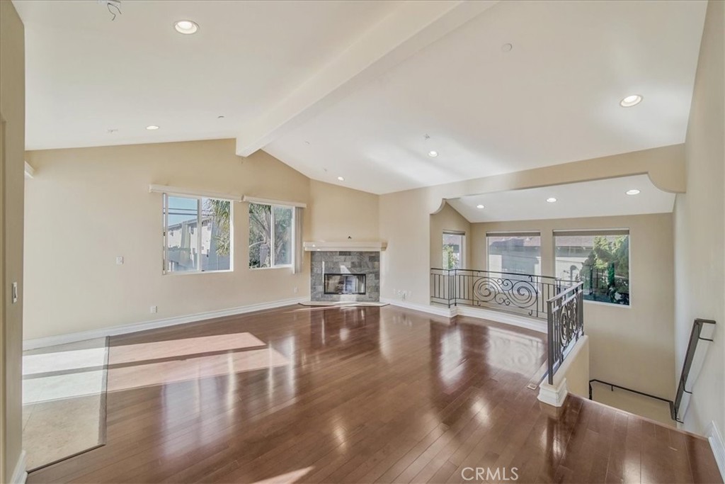 MLS #SB25244992 image #12