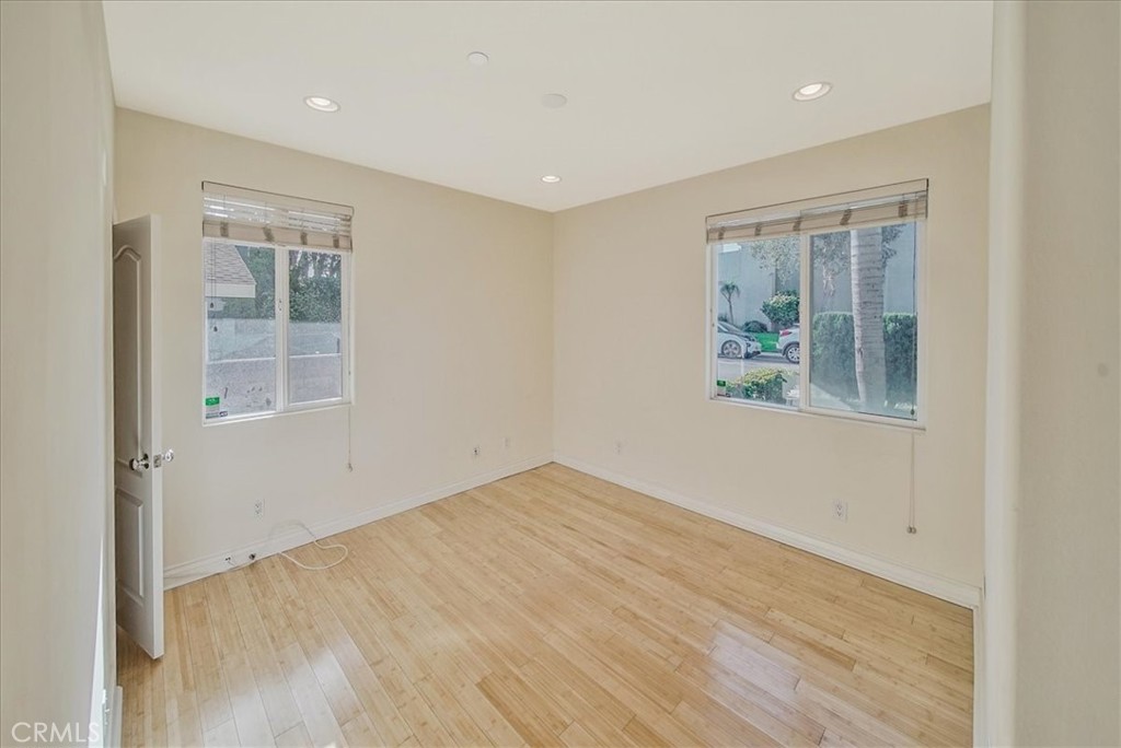 MLS #SB25244992 image #34