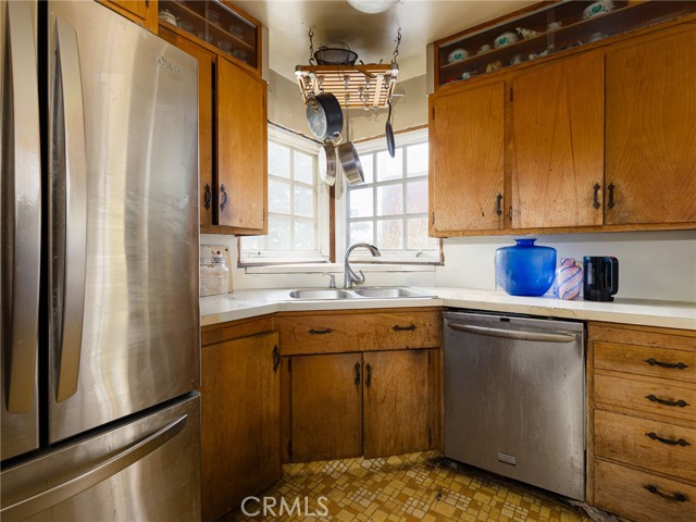 MLS #SB25245231 image #3