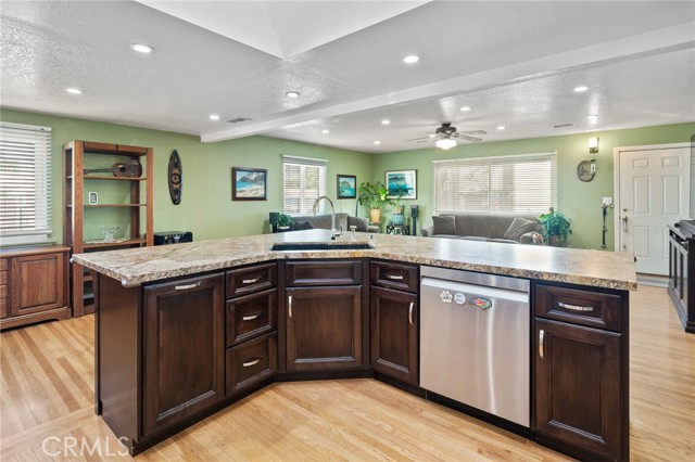 MLS #SB25245391 image #10