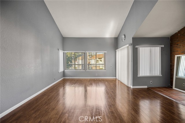 MLS #SB25245523 image #5