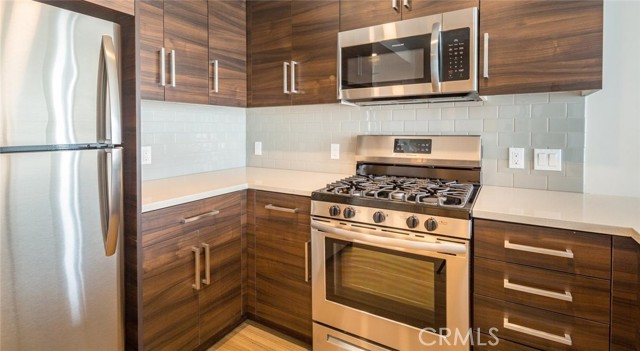 MLS #SB25245590 image #9