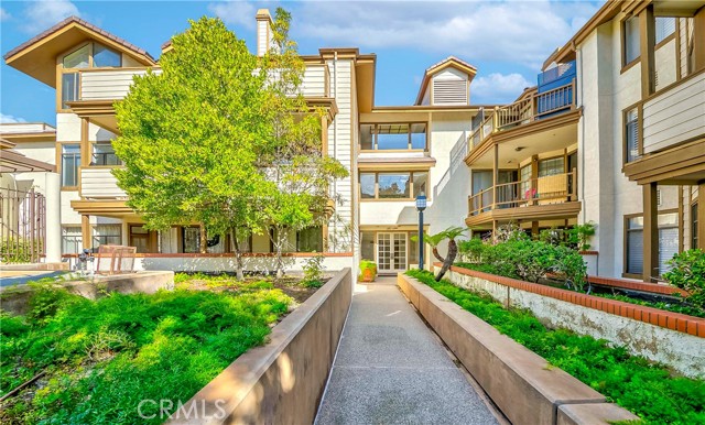 MLS #SB25245615 image #0