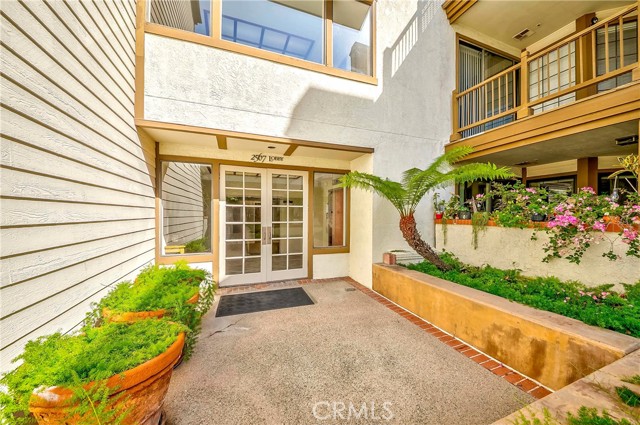 MLS #SB25245615 image #1