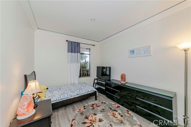 MLS #SB25245615 image #24