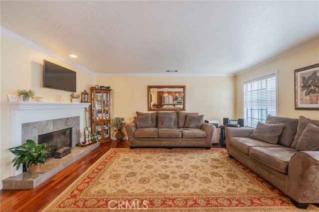 MLS #SB25245842 image #4