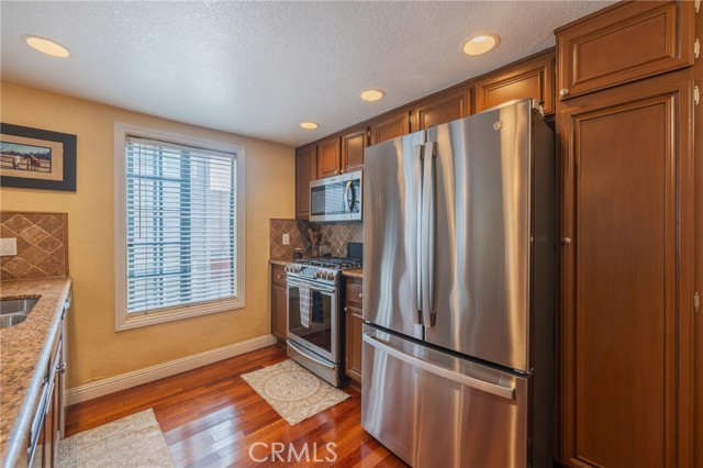 MLS #SB25245842 image #8