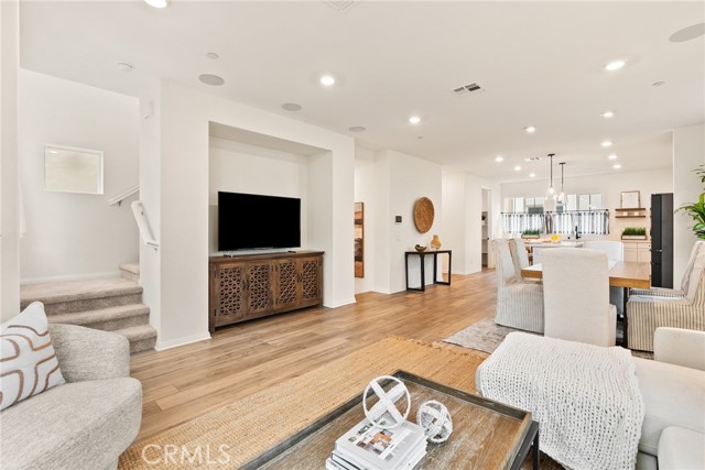 MLS #SB25245897 image #16