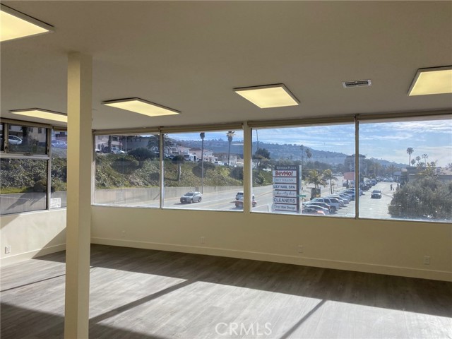 MLS #SB25246303 image #1