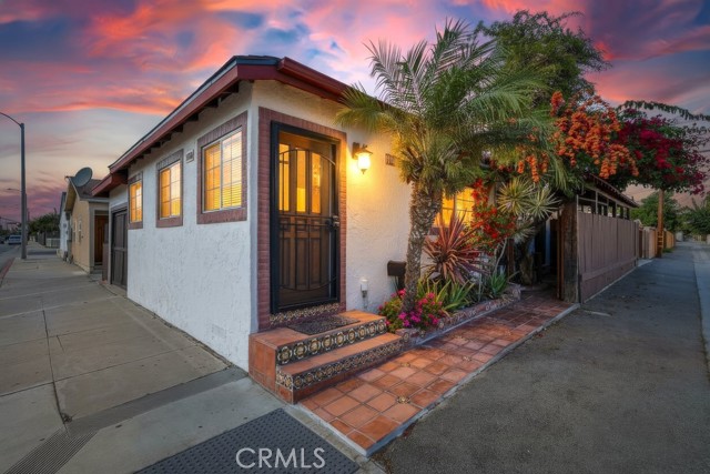 MLS #SB25246525 image #0