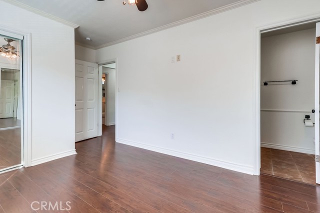 MLS #SB25246525 image #12