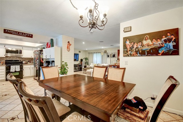 MLS #SB25246853 image #5