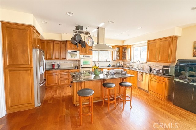 MLS #SB25007311 image #9