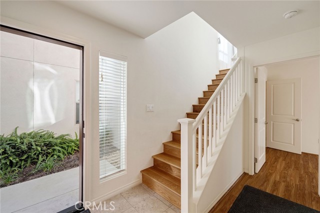 MLS #SB25248121 image #3