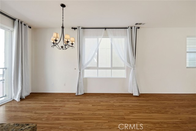 MLS #SB25248121 image #7