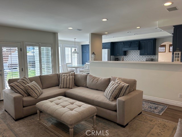 MLS #SB25248179 image #10