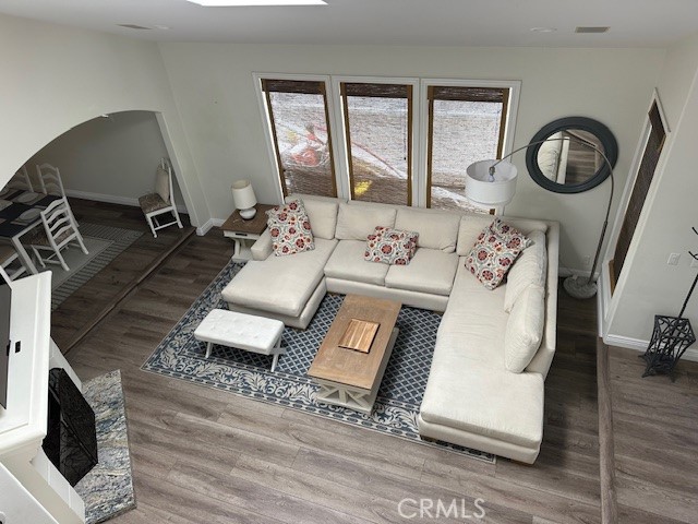 MLS #SB25248179 image #2