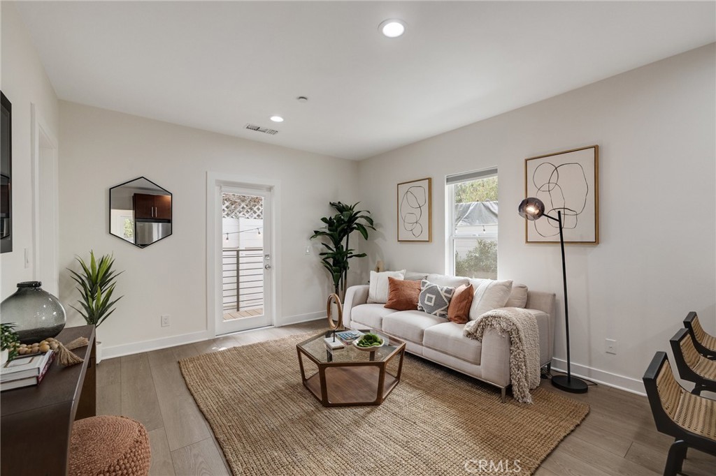 MLS #SB25248421 image #17