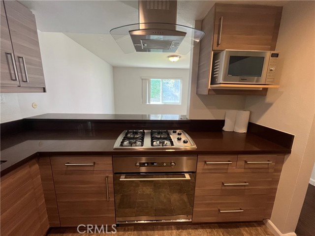 MLS #SB25248435 image #10