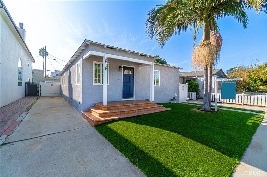 MLS #SB25248886 image #1