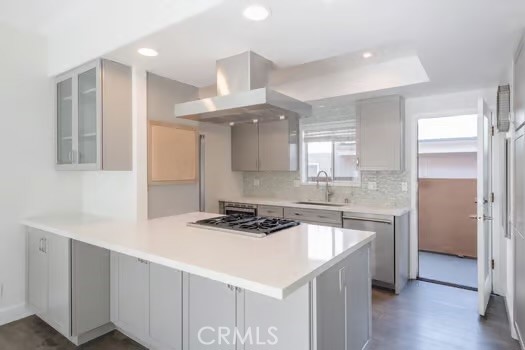 MLS #SB25249538 image #1