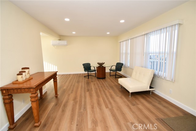 MLS #SB25249903 image #4