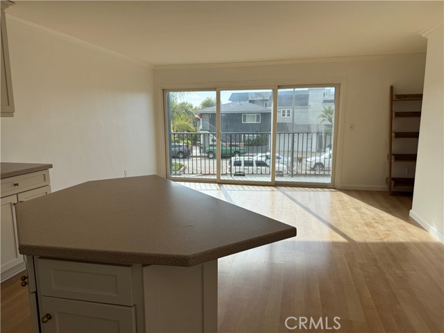 MLS #SB25250984 image #9