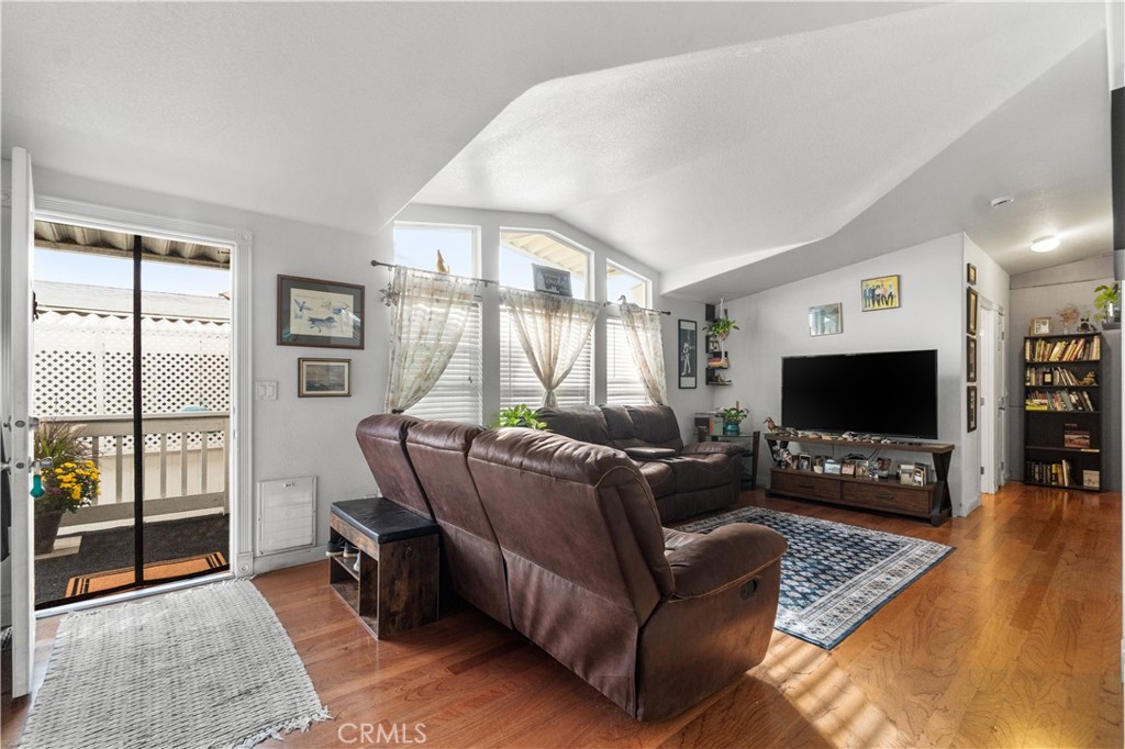 MLS #SB25251007 image #4