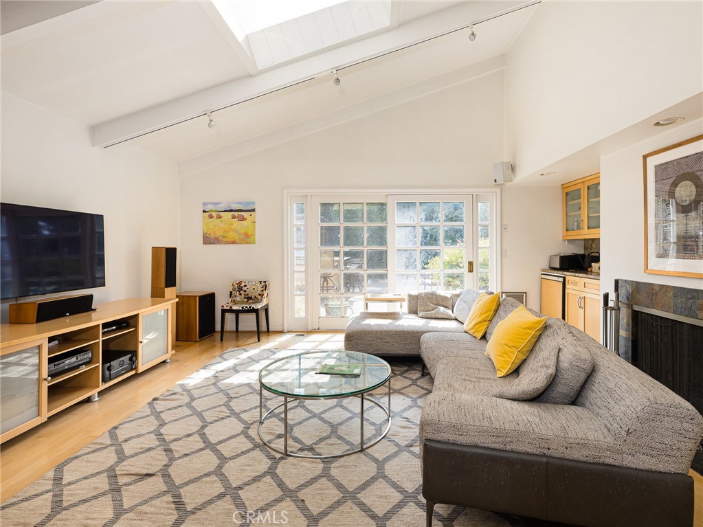 MLS #SB25251301 image #7