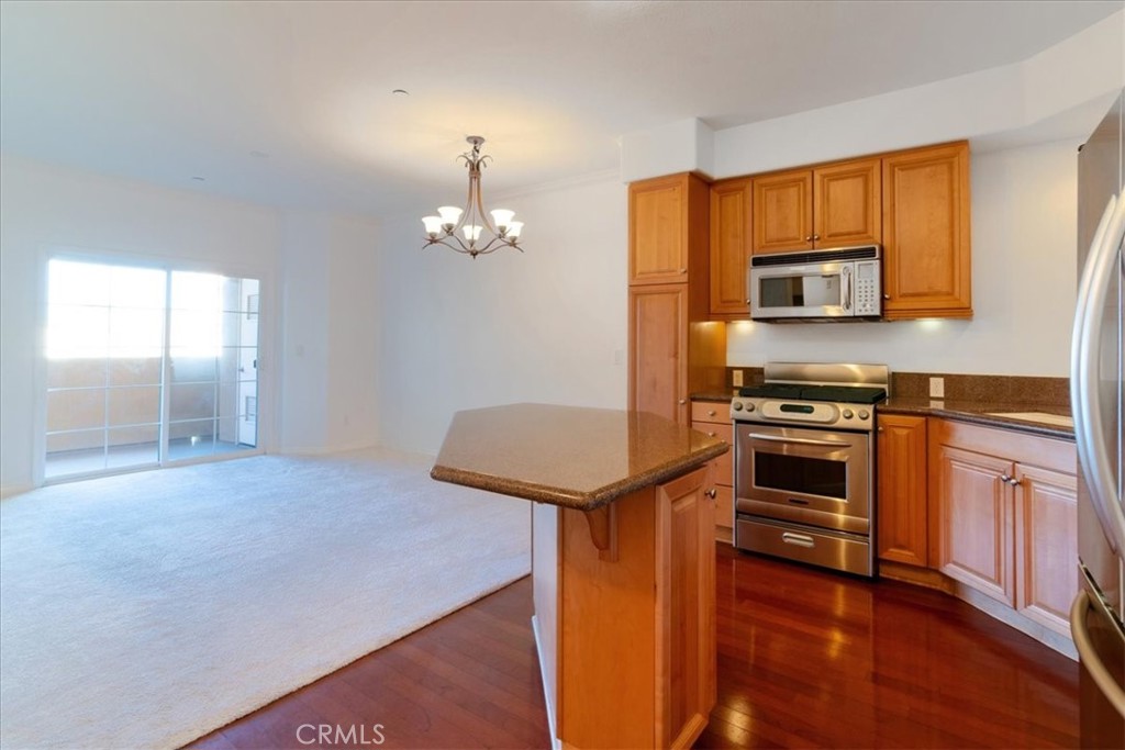 MLS #SB25251456 image #3