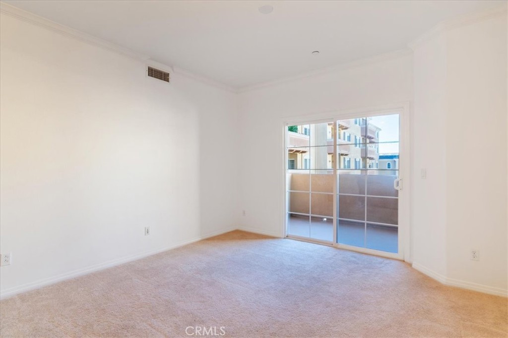 MLS #SB25251456 image #6