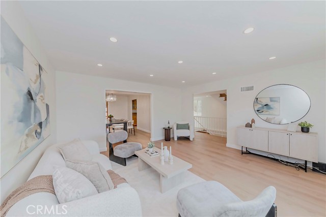 MLS #SB25252151 image #11