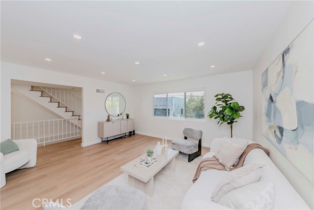 MLS #SB25252151 image #12