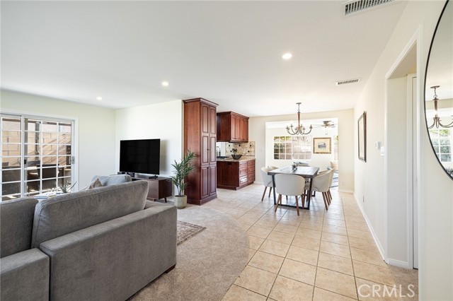 MLS #SB25252353 image #3