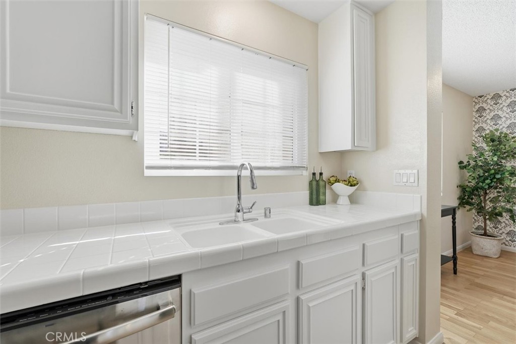 MLS #SB25252733 image #9