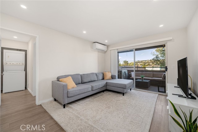 MLS #SB25252803 image #8