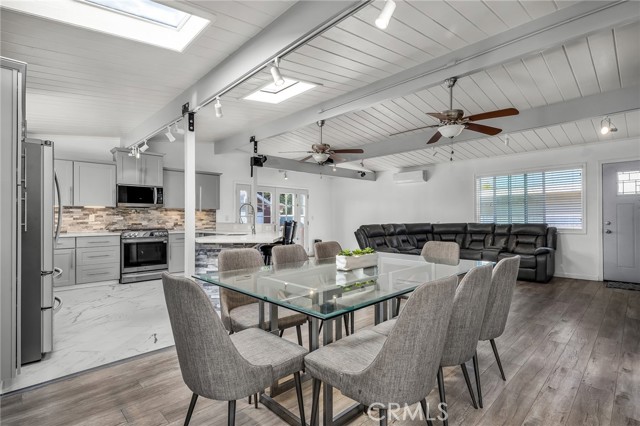 MLS #SB25252884 image #10