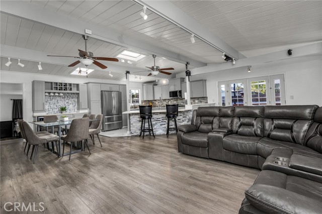 MLS #SB25252884 image #3