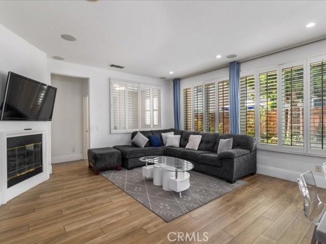 MLS #SB25252976 image #17