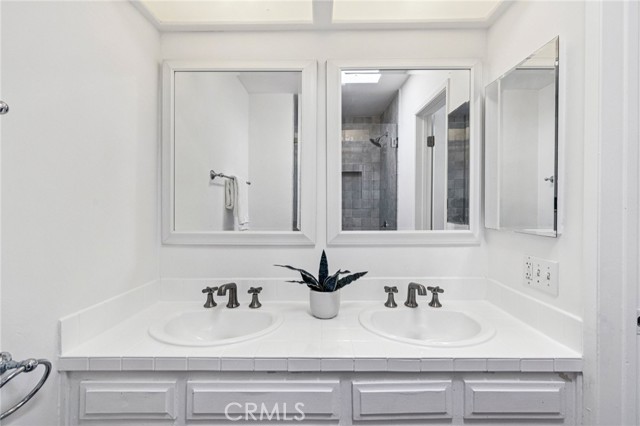 MLS #SB25253421 image #13