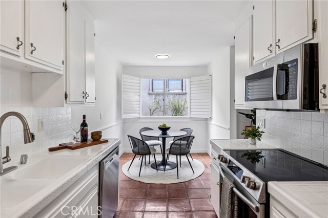 MLS #SB25253421 image #4