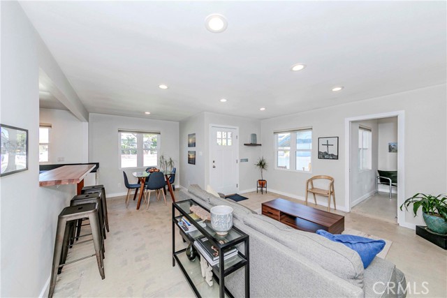 MLS #SB25253637 image #6