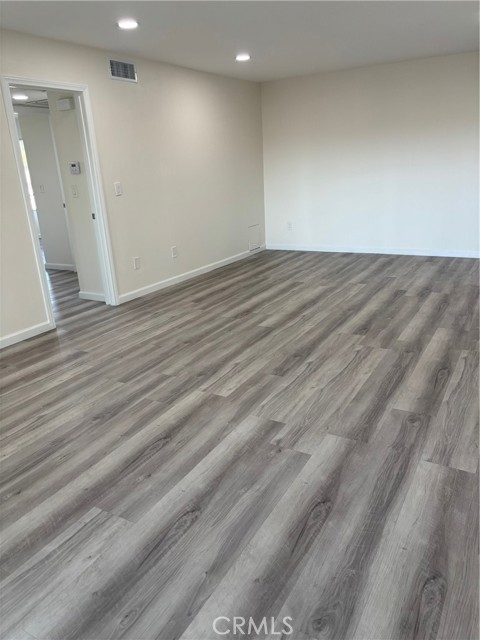 MLS #SB25253728 image #4