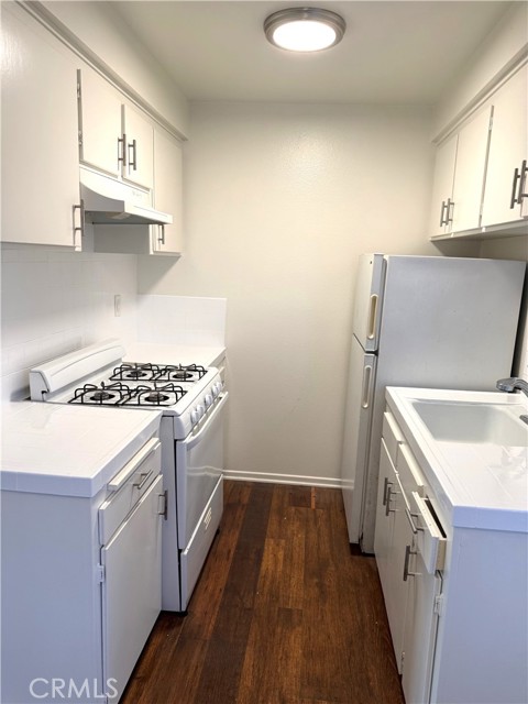 MLS #SB25253853 image #4