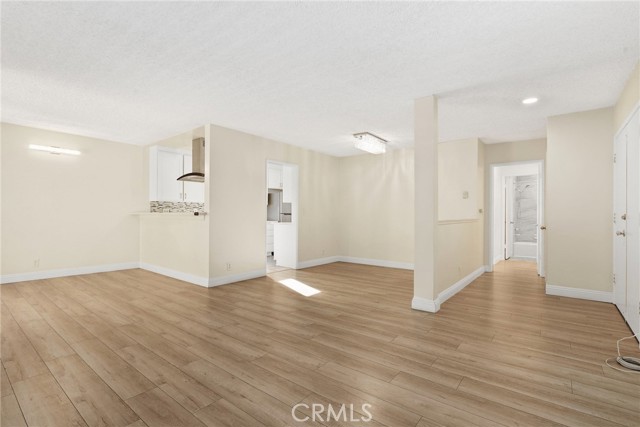 MLS #SB25253975 image #1