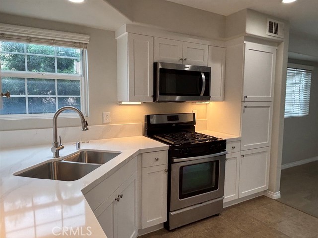 MLS #SB25254044 image #2