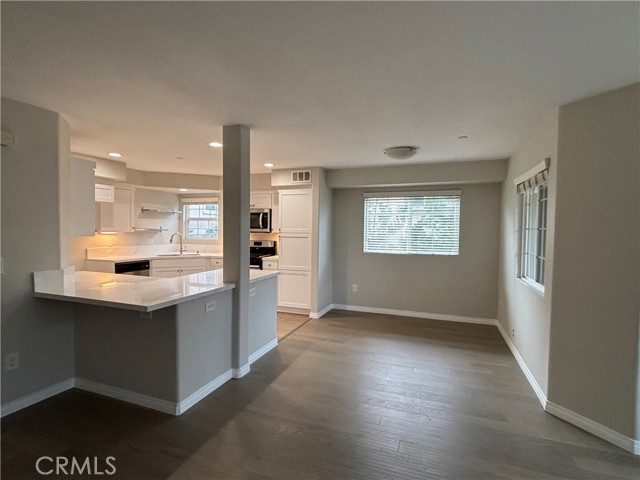 MLS #SB25254044 image #4