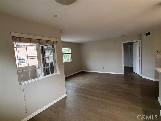 MLS #SB25254044 image #7