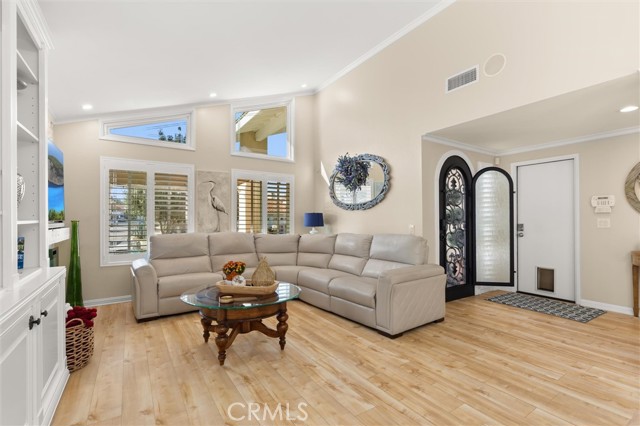 MLS #SB25254073 image #7